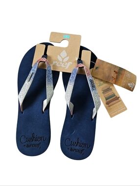 2010 Deadstock Navy blue Red White & Blue Glitter Detail Reef Cushion flip flops